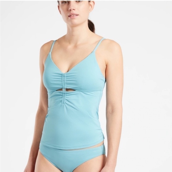 Athleta Villa Bra Cup Tankini Swim Top - Picture 1 of 8